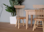 Table de salle à manger miniature en bois non peint à l'échelle 1:12 et 4 chaises à barreaux, ensemble de 5 pièces, 10,5 cm de long, fourniture pour maison de poupée à faire soi-même