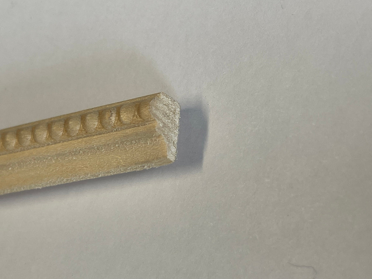 Miniature Beaded Edge Wood Trim Molding for Dollhouse Walls, 11-1/2 inch long