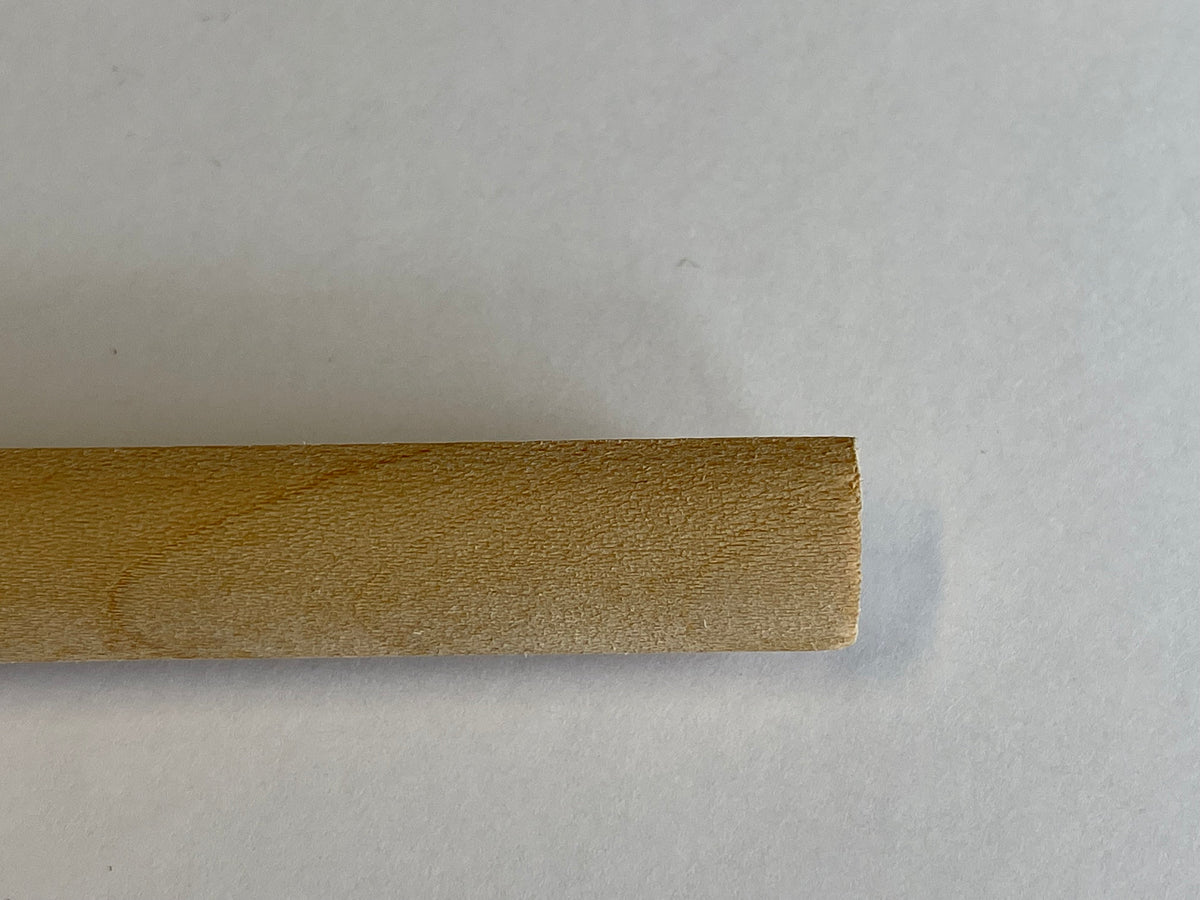 Miniature Quarter Round Wood Cornice Molding for Dollhouse Ceilings, 18 inch long, 3/8 inch high