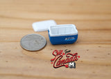 1:12 Dollhouse Miniature Small Cooler with Lid F029