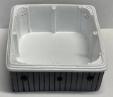 1:12 Dollhouse Miniature Hot Tub Jacuzzi with Side Steps - I001