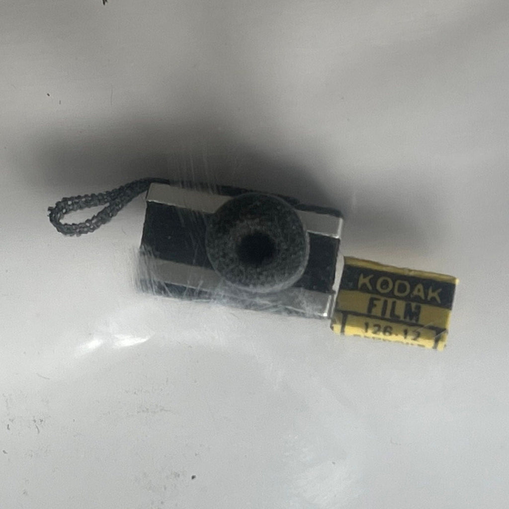 1:12 Scale Miniature Old Style Camera with Strap and Film Box, 9/16 inch wide, DIY Dollhouse Supply (black and silver)
