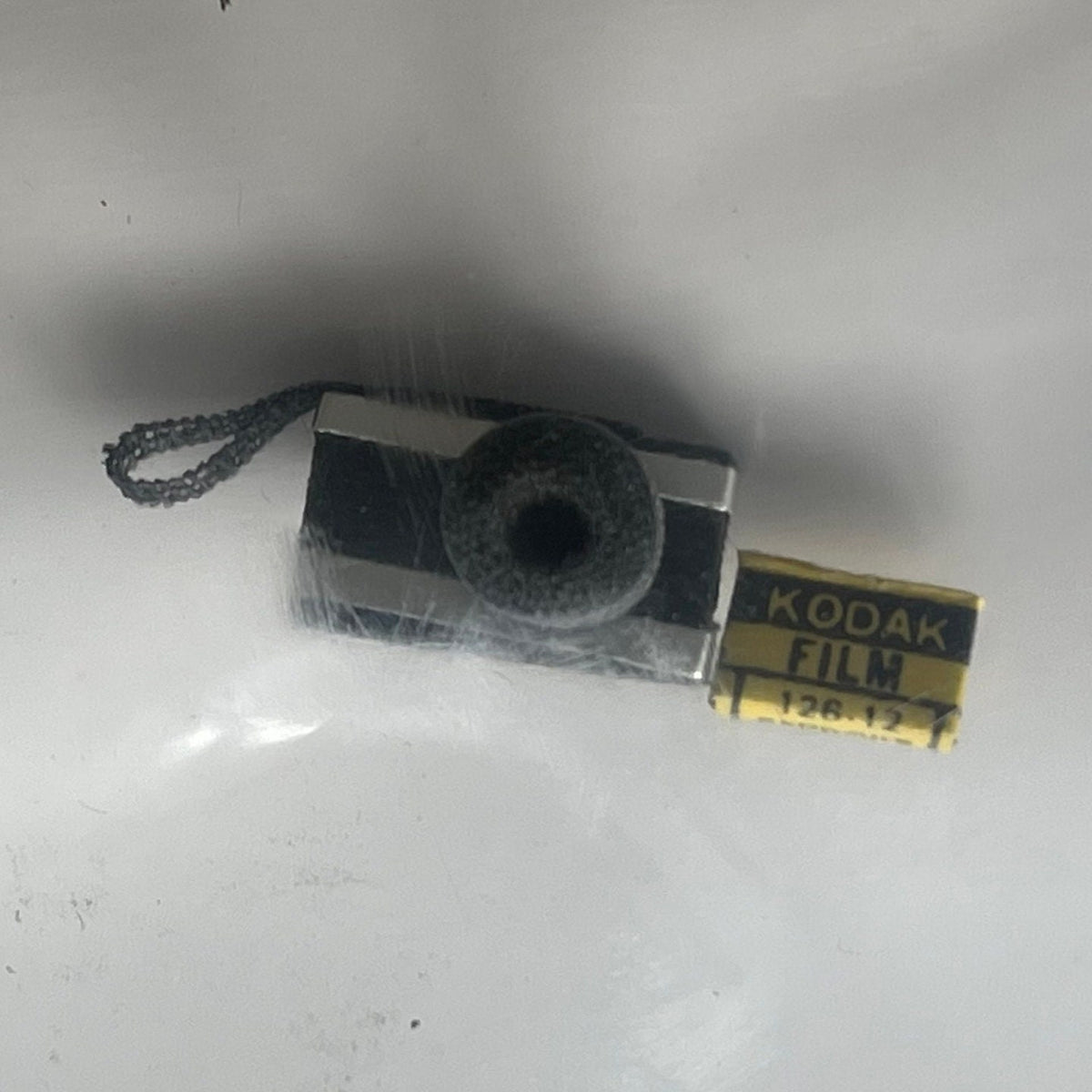 1:12 Scale Miniature Old Style Camera with Strap and Film Box, 9/16 inch wide, DIY Dollhouse Supply (black and silver)