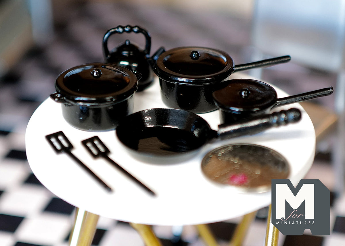 1:12 Scale Miniature Pots and Pans Set with Lids, 7 Pieces, DIY Dollhouse Supply (black)