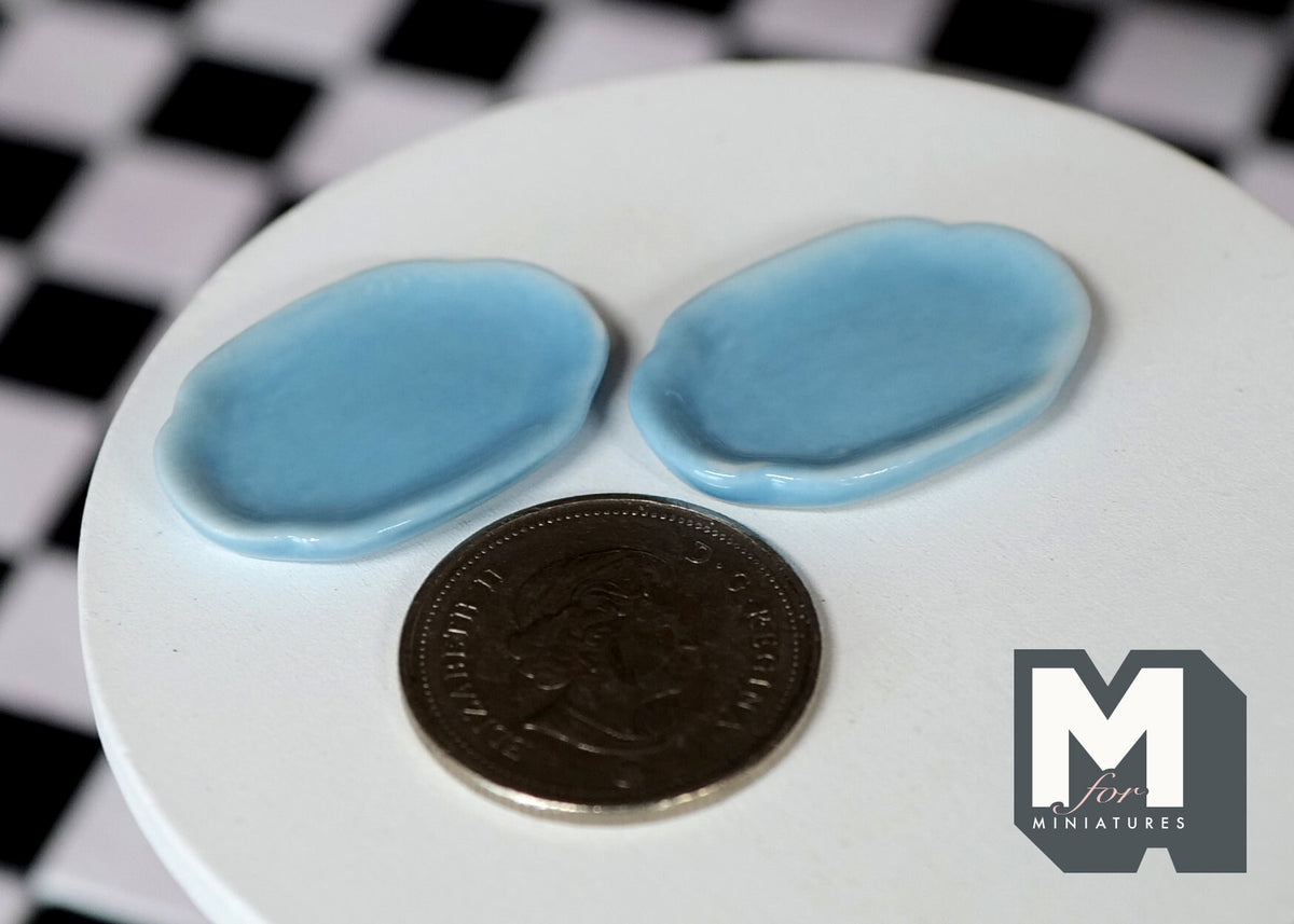1:12 Dollhouse Supplies Miniature Plate set of 2 - A074