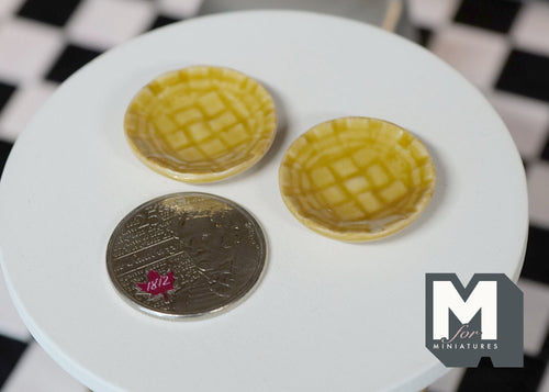 1:12 Dollhouse Supplies Miniature Plate set of 2 - A074