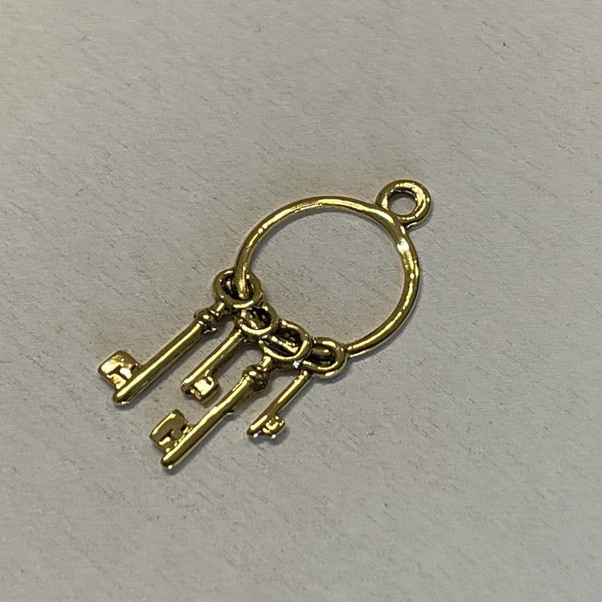 1:12 Scale Miniature Skeleton Keys on Ring, 3 Keys, 1 inch tall, DIY Dollhouse Supply (gold) (all in 1 piece)