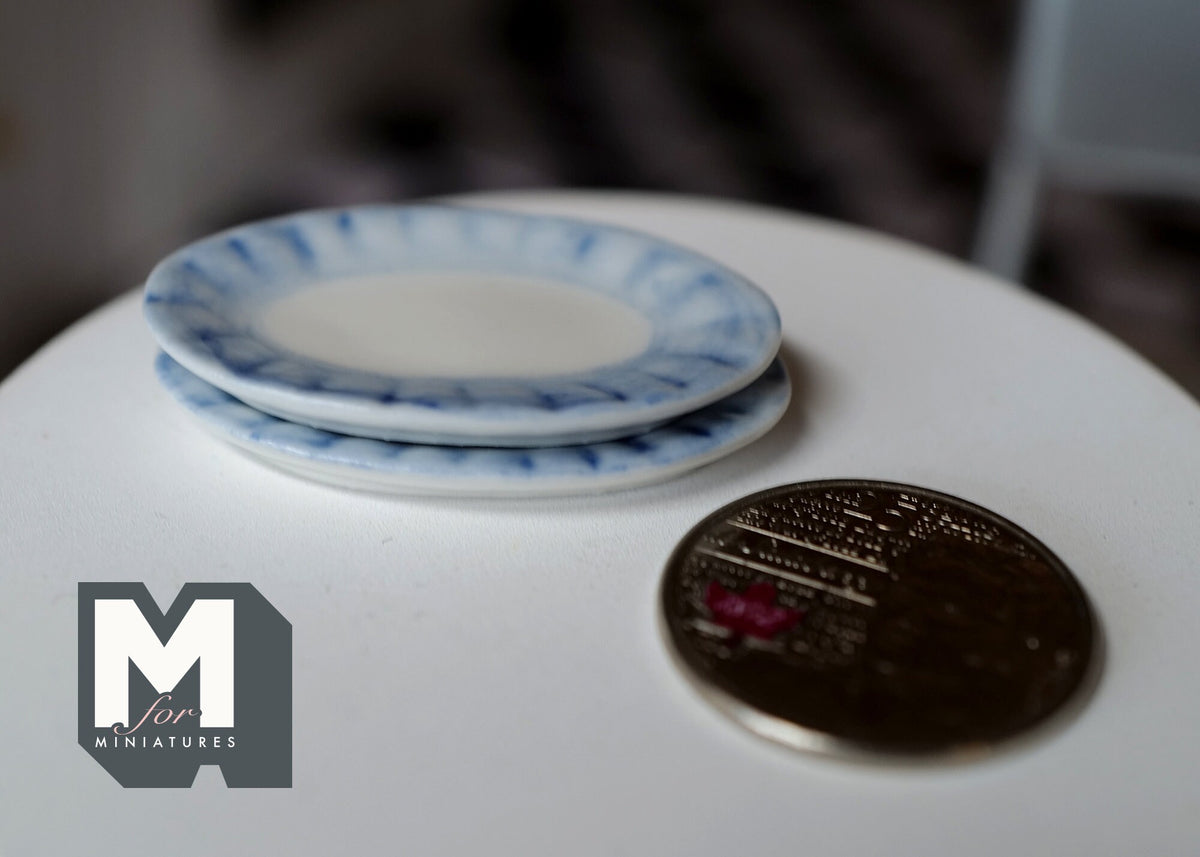 1:12 Scale Miniature Oval Plates with Blue Patterned Rim, Set of 2, 1-7/16 inch long, DIY Dollhouse Supply