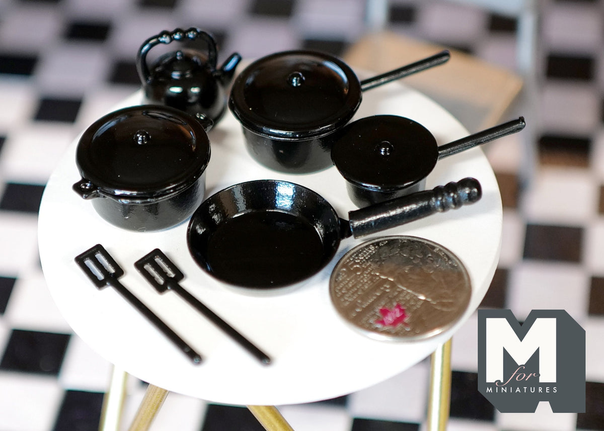 1:12 Scale Miniature Pots and Pans Set with Lids, 7 Pieces, DIY Dollhouse Supply (black)