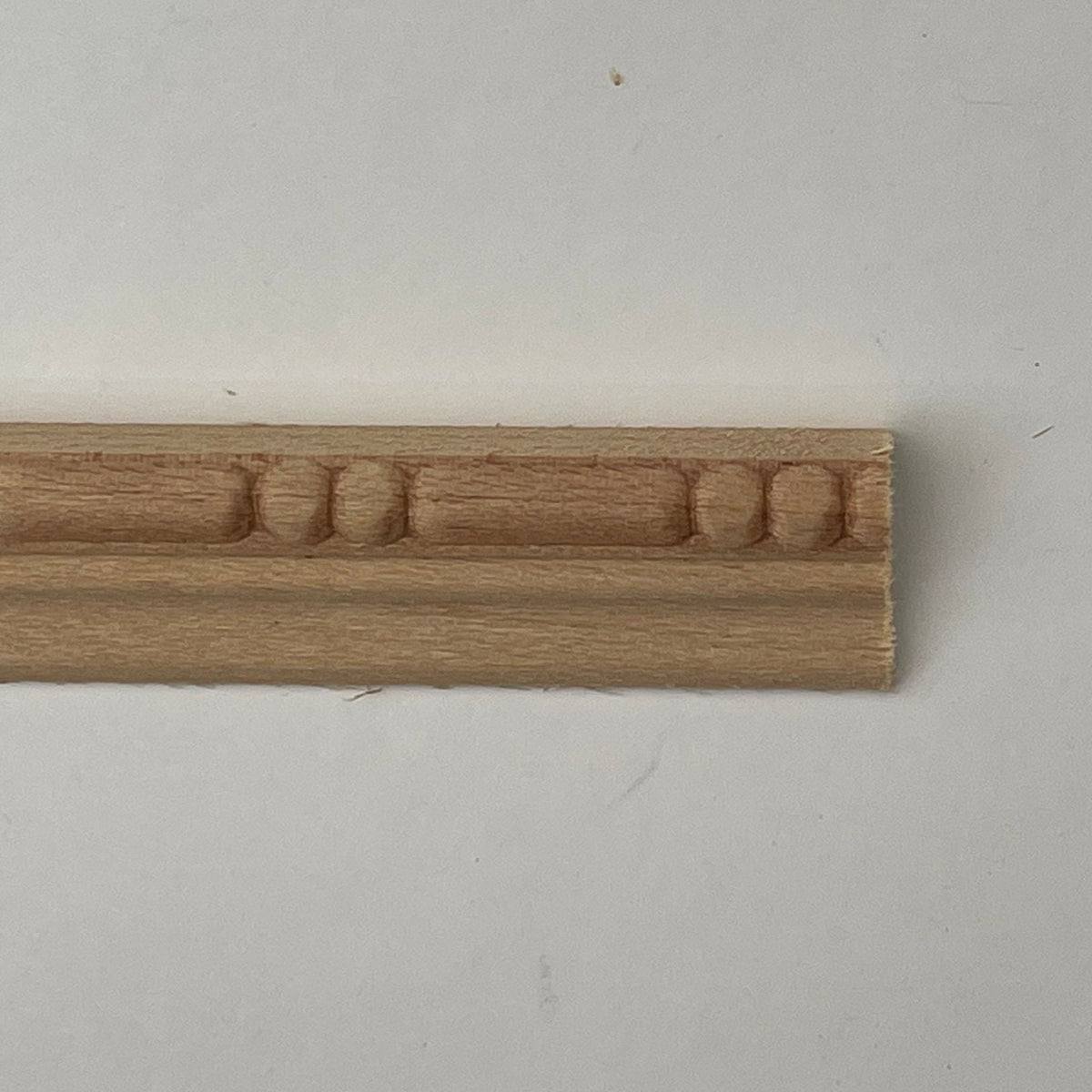 Miniature Bead and Reel Wood Trim Molding for Dollhouse Walls, 11-1/2 inch long