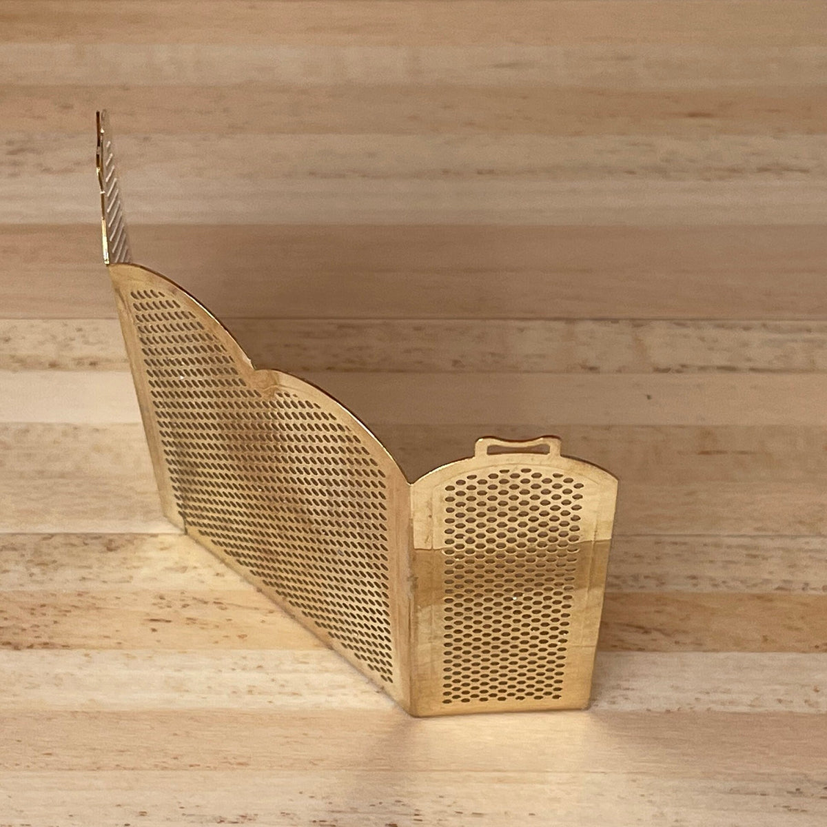 1:12 Scale Miniature Folding Fireplace Screen, 3 Panels, Arched Top, 2-5/8 inch tall, DIY Dollhouse Supply (brass)