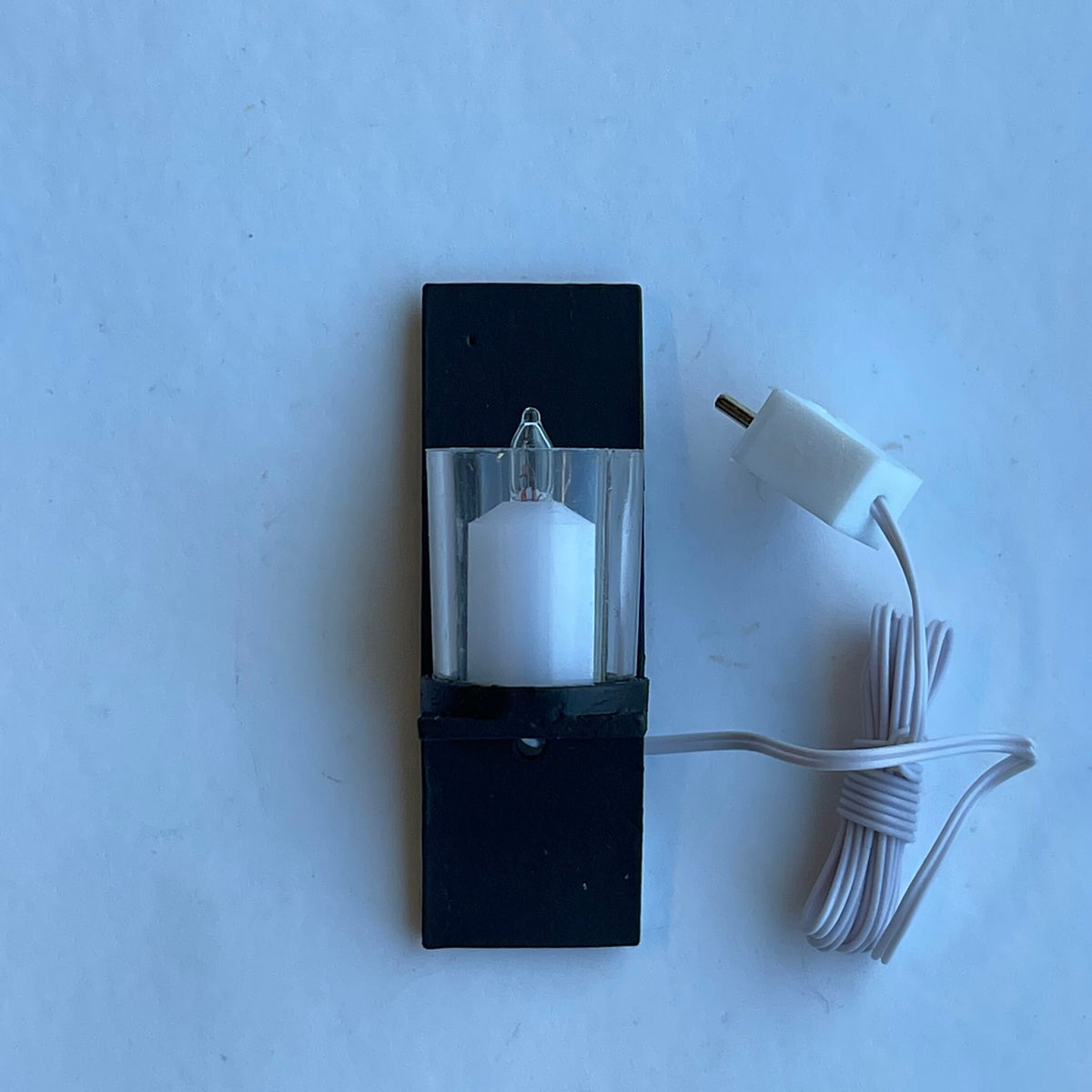 1:12 Miniature Wall Sconce , Wall Light , 12 Volt Plug System K048