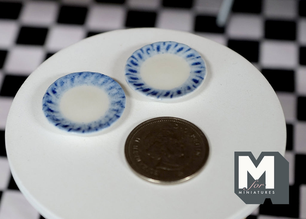 1:12 Dollhouse Supplies Miniature Plate set of 2 - A075