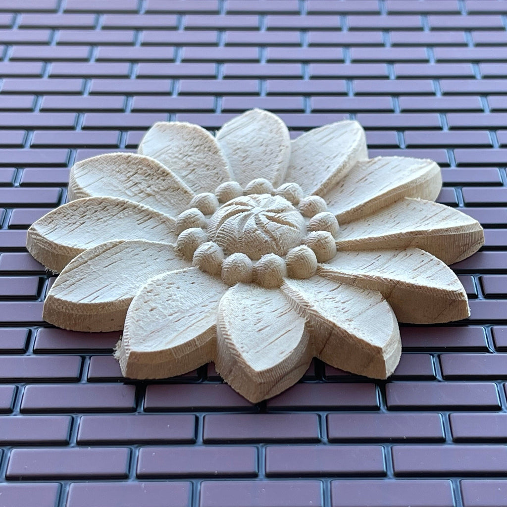 1:12 Scale Miniature Unfinished Dollhouse Floral Ceiling Rose with Beaded Center, 3-3/16 inch diameter (Medium)