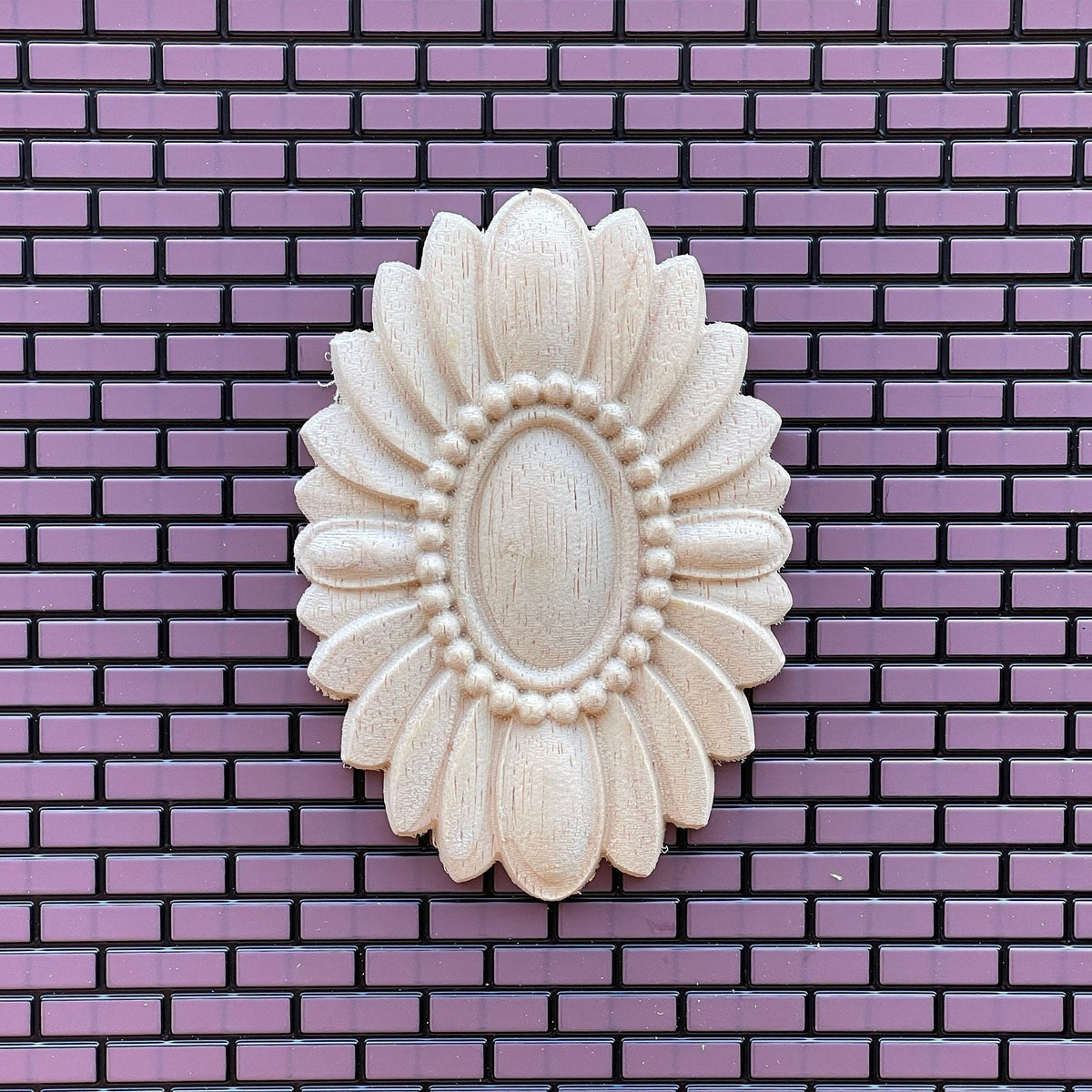 1:12 Scale Miniature Unfinished Dollhouse Oval Floral Ceiling Rose with Beaded Center, 4 inch long (Large)