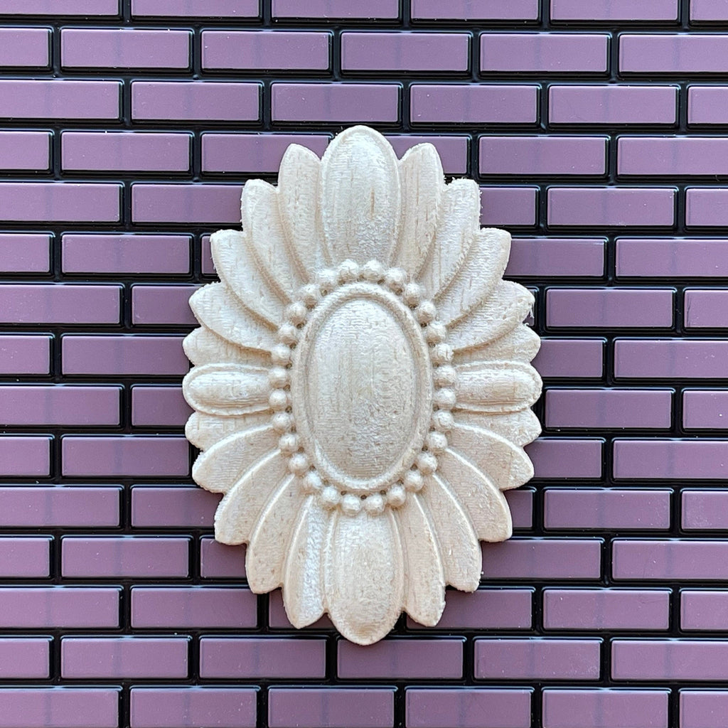 1:12 Scale Miniature Unfinished Dollhouse Oval Floral Ceiling Rose with Beaded Center, 2-3/4 inch long (Small)