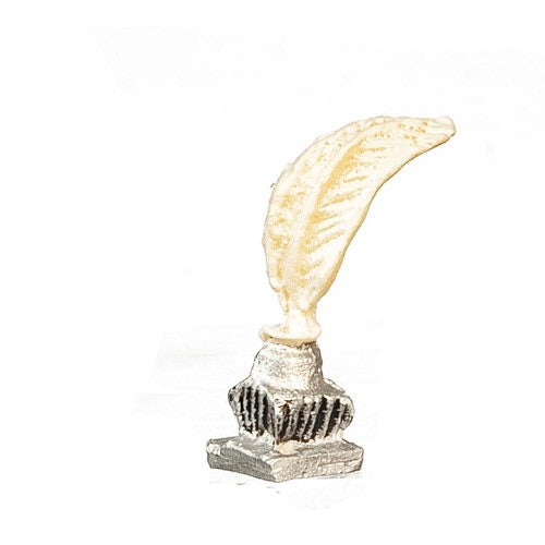 1:12 Scale Miniature Inkwell with Quill Pen on Base, 11/16 inch tall, DIY Dollhouse Supply (black)
