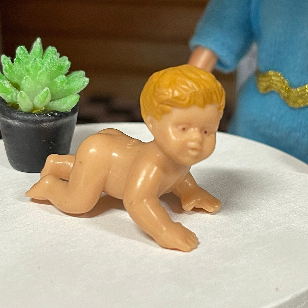 1:12 Scale Miniature Resin Baby Figurine, Crawling, 1-1/8 inch tall, DIY Dollhouse Supply