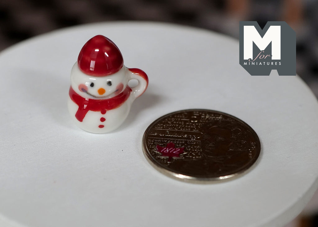 1:12 scale Dollhouse Supplies Miniature Christmas Snowman Mug, Dolls House hot drink, miniature cup G071