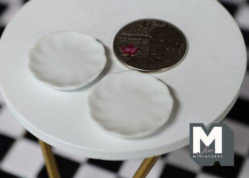 1:12 Dollhouse Supplies Miniature Plate set of 2 - A074