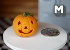 1/12スケール ミニチュア 粘土製ハロウィン ジャック・オー・ランタン（蓋付き）、高さ約3cm、ドールハウス用DIYパーツ（オレンジ）