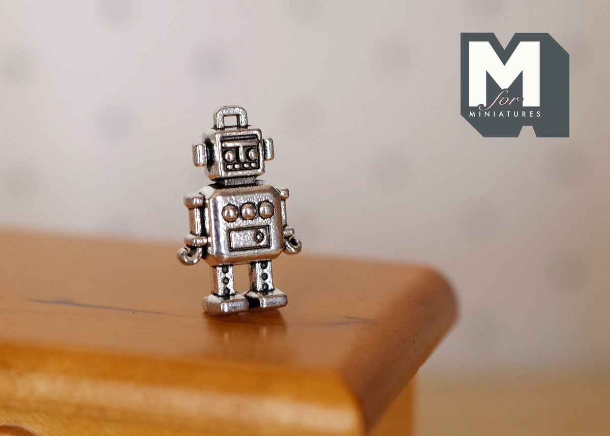 1:12 Scale Miniature Metal Retro Robot Figurine, 11/16 inch tall, DIY Dollhouse Supply (antique silver)