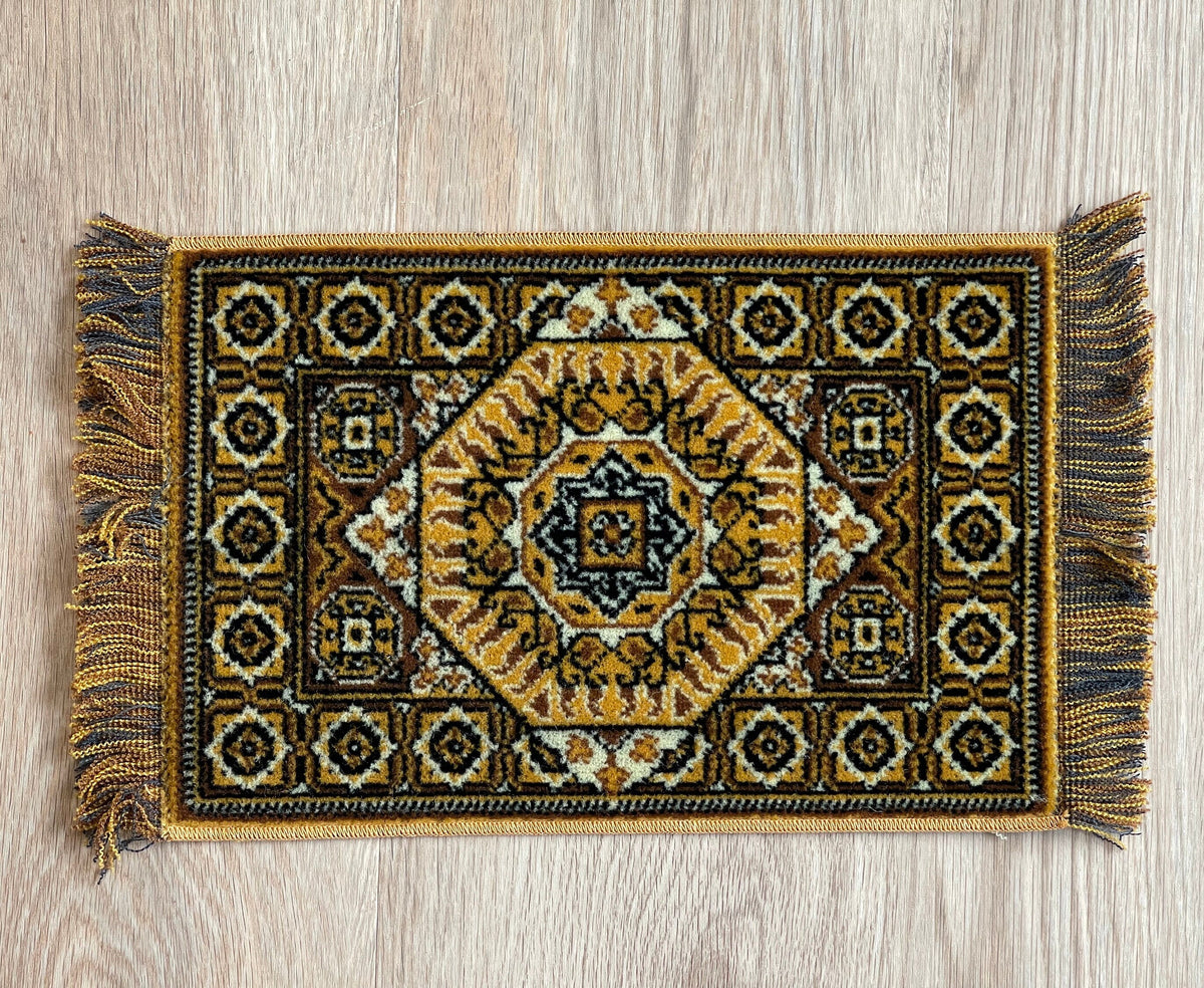 Dollhouse Miniature Large Size Area Rug , Real Wool Carpet 15" x 9"