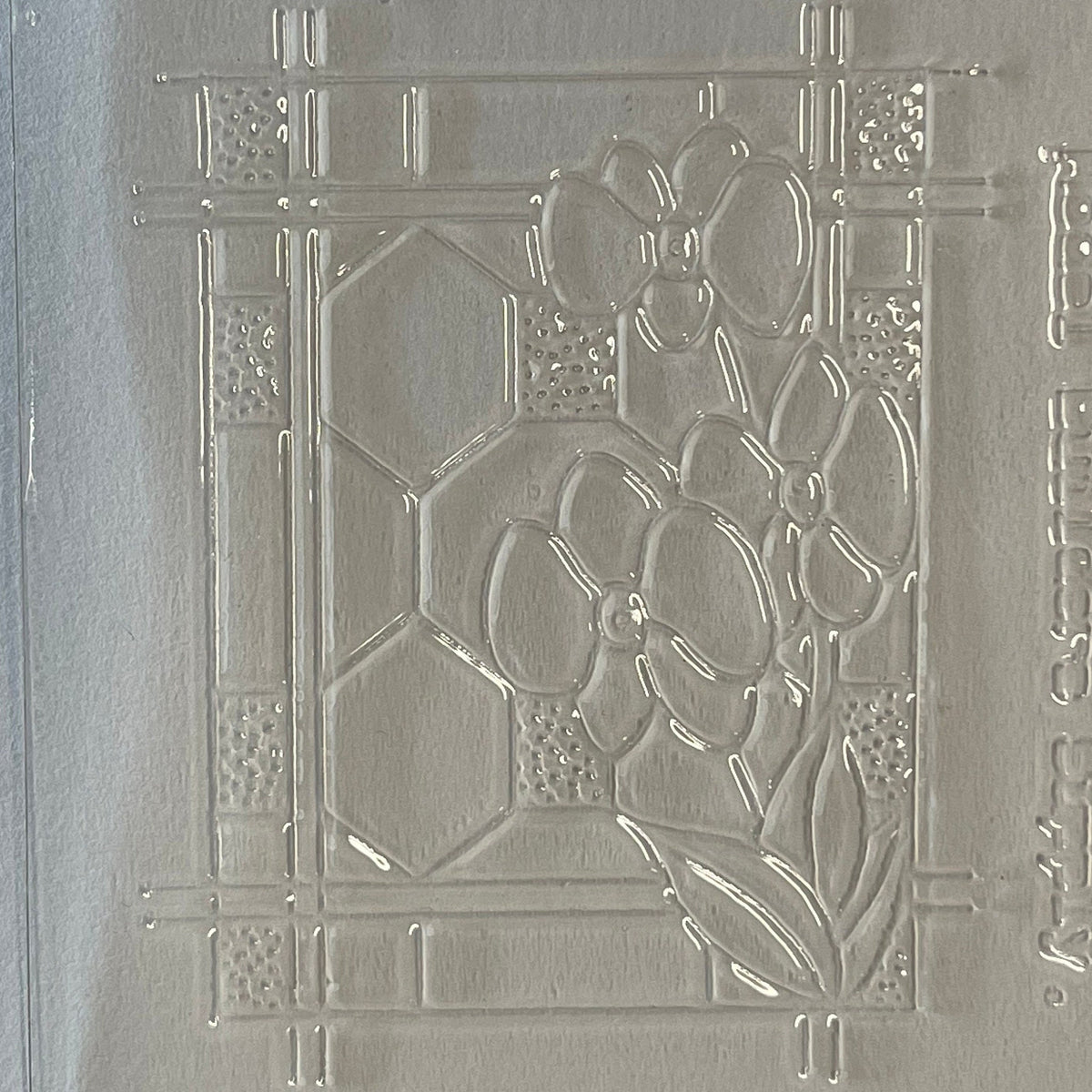 1:12 Scale Miniature Unpainted Stained Glass Window Insert, Arts and Crafts Flower Design, 1-3/4 x 2-5/8 inch, DIY Dollhouse Supply (clear)