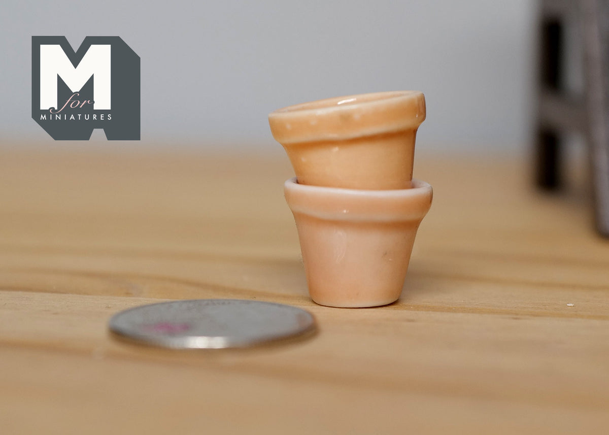 1:12 Scale Miniature Round Clay Flower Pots, Set of 2, 9/16 inch tall, DIY Dollhouse Supply (terracotta)