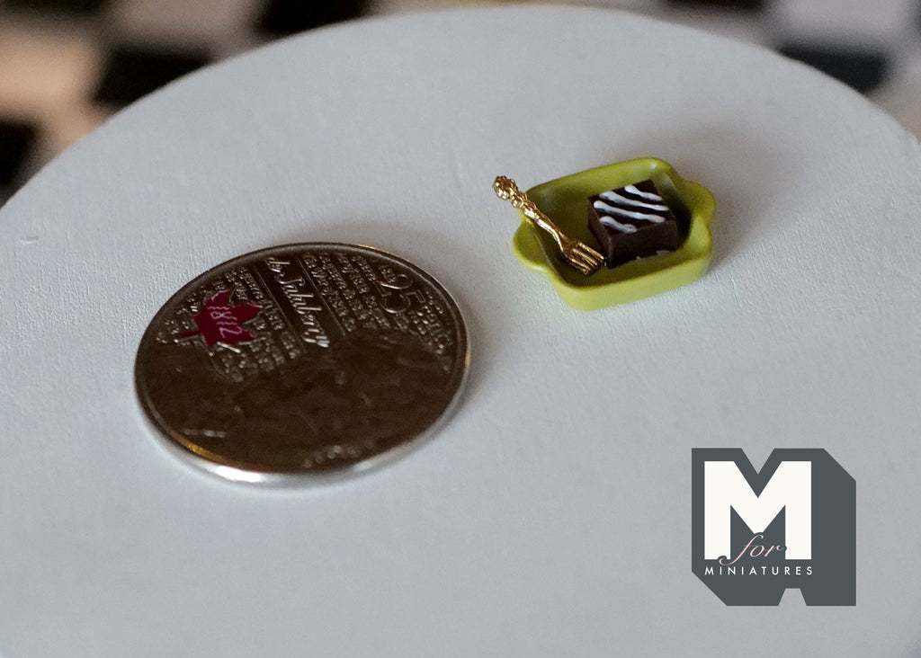 1:12 Scale Miniature Chocolate Brownie in a Green Dish, 9/16 inch wide, DIY Dollhouse Supply