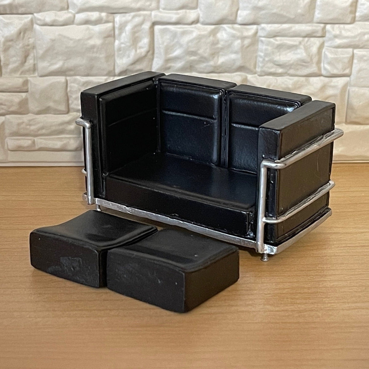 1:12 Scale Miniature Modern Loveseat, Silver Frame, Solid Cushions, 4 inch long, DIY Dollhouse Supply (cast resin) (black)