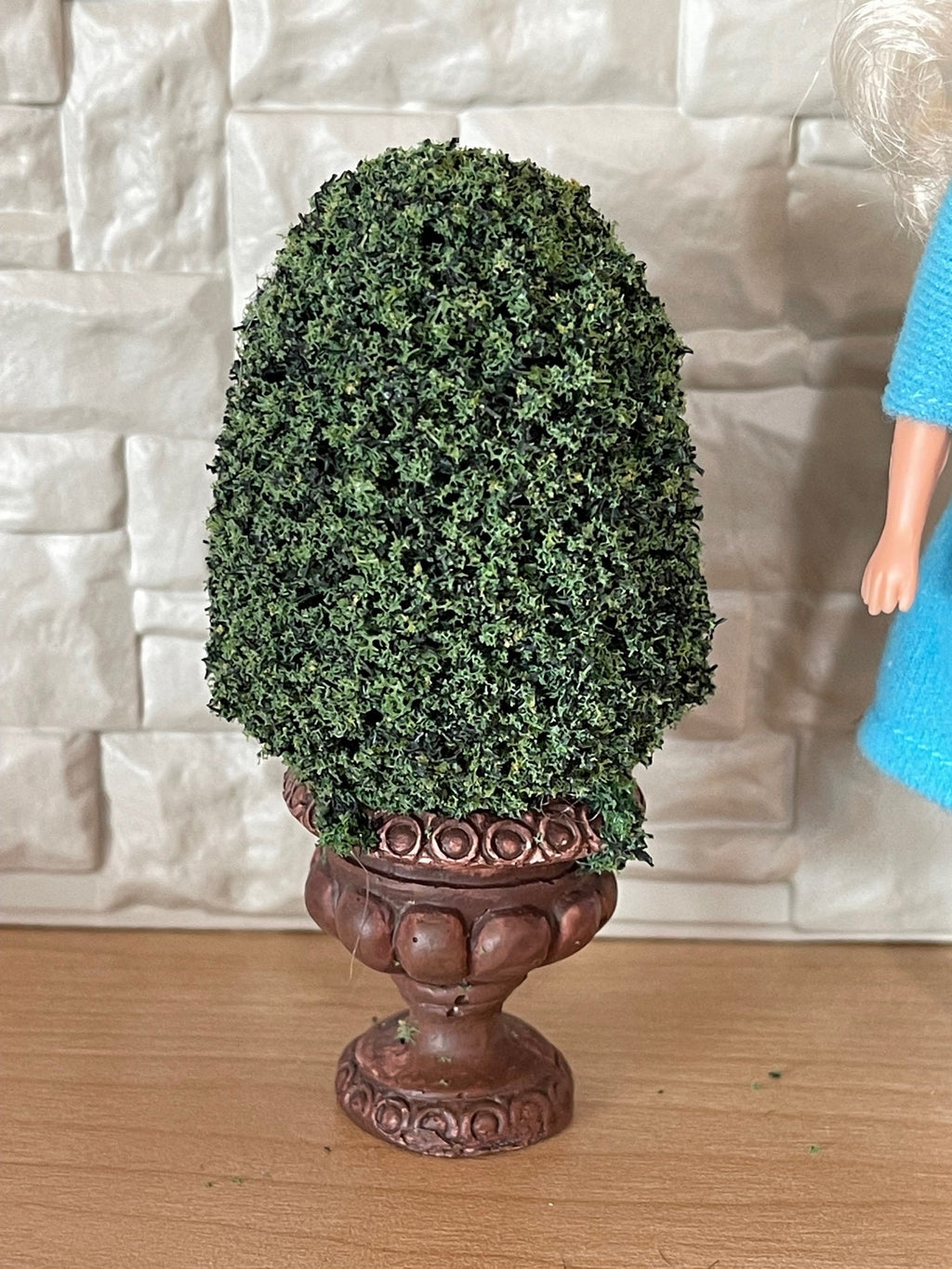 1:12 Scale Miniature Topiary Ball Tree in Rust Brown Urn Pot, 4 inch tall, DIY Dollhouse Supply