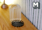 Dôme miniature en verre nervuré à l'échelle 1:12 sur socle en métal noir, 3 cm de haut, fourniture de maison de poupée DIY (moyen)