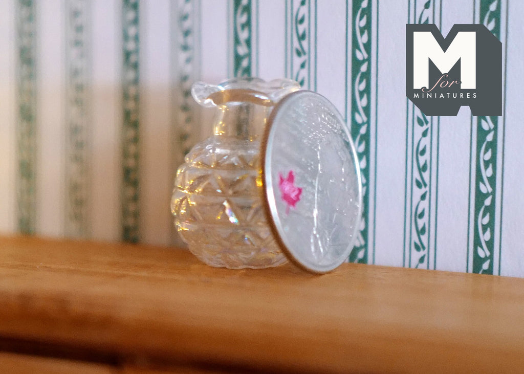 1:12 Scale Dollhouse Miniature Scalloped Edge Glass Vase  - A100