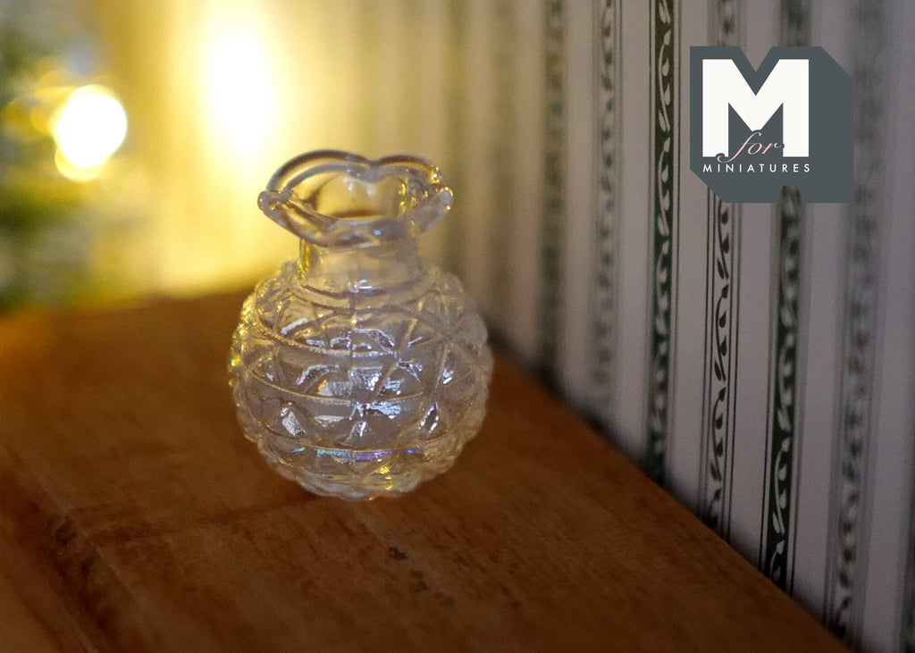 1:12 Scale Dollhouse Miniature Scalloped Edge Glass Vase  - A100