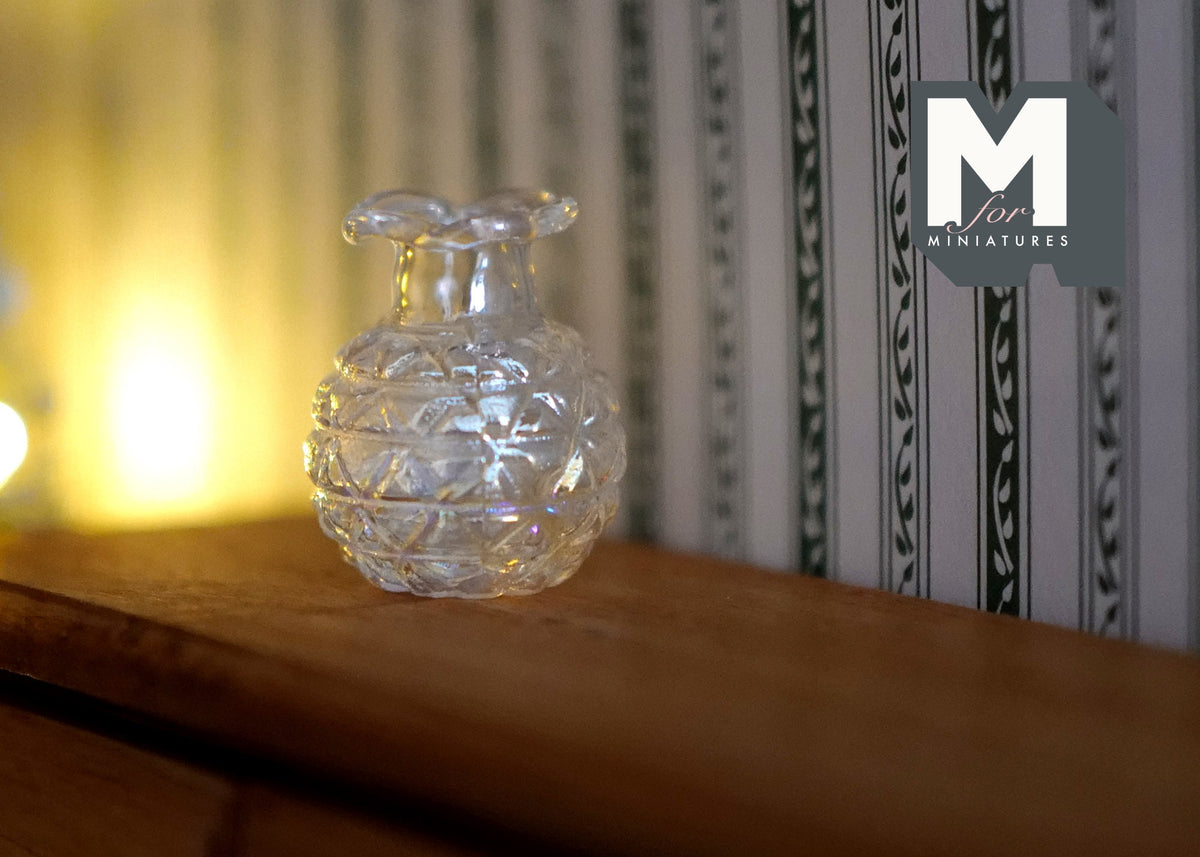 1:12 Scale Dollhouse Miniature Scalloped Edge Glass Vase  - A100
