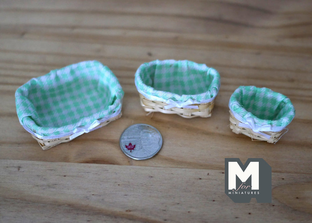 1:12 Scale Miniature Bamboo Bread Baskets with Gingham Lining, Set of 3, 2-3/16 inch long, DIY Dollhouse Supply (mint green)