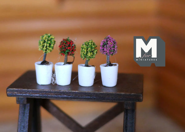 1:12 Dollhouse miniature plants set of 4 B058