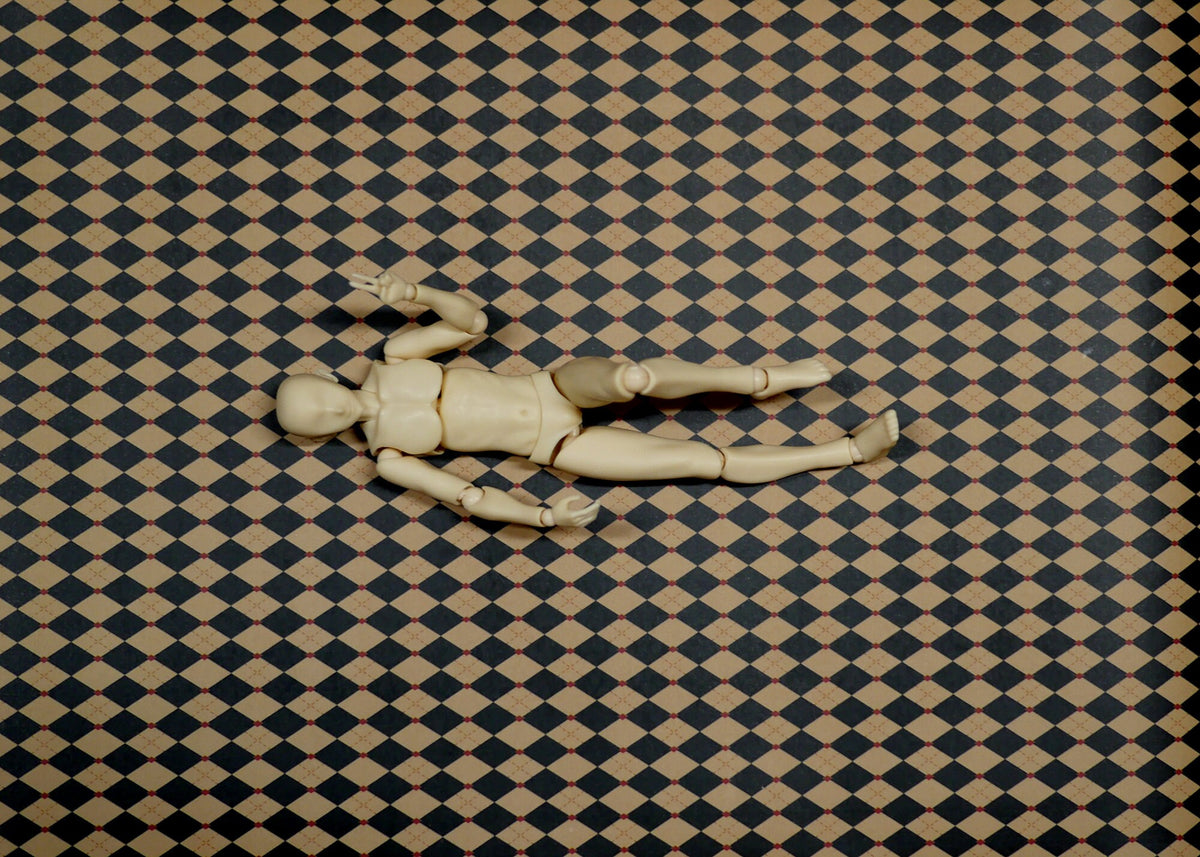 1:12 Scale Miniature Black and Tan Harlequin Diamond Peel and Stick Flooring Paper, 8 x 11 inch, DIY Dollhouse Supply