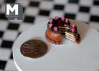 1:12 scale Dollhouse Supplies Miniature Berry and Chocolate Cake - E014
