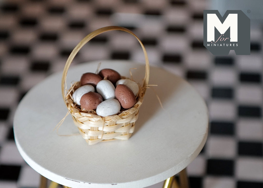 1:12 Scale Miniature Fresh Eggs in Woven Basket with Handle, 1-13/16 inch tall, DIY Dollhouse Supply