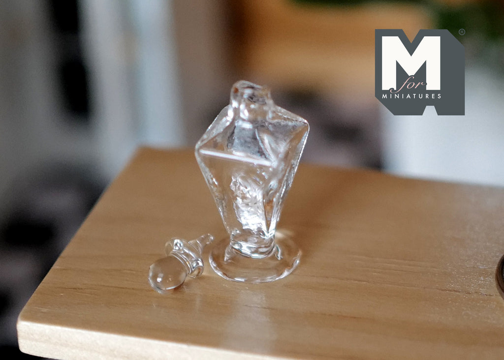 1:12 Scale Miniature Clear Glass Apothecary Jar with Lid, Footed, 1 inch tall, DIY Dollhouse Supply (A9)