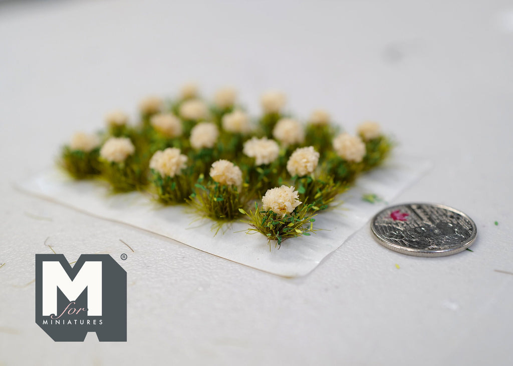 1:12 Scale Miniature Flower Cluster Tufts, Set of 20, 3/8 inch dia., DIY Dollhouse Supply (cream)