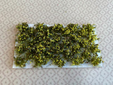 Dollhouse Supplies Miniature Assorted Realistic Flower Clusters 3/8" Dia. Set of 32 - K017