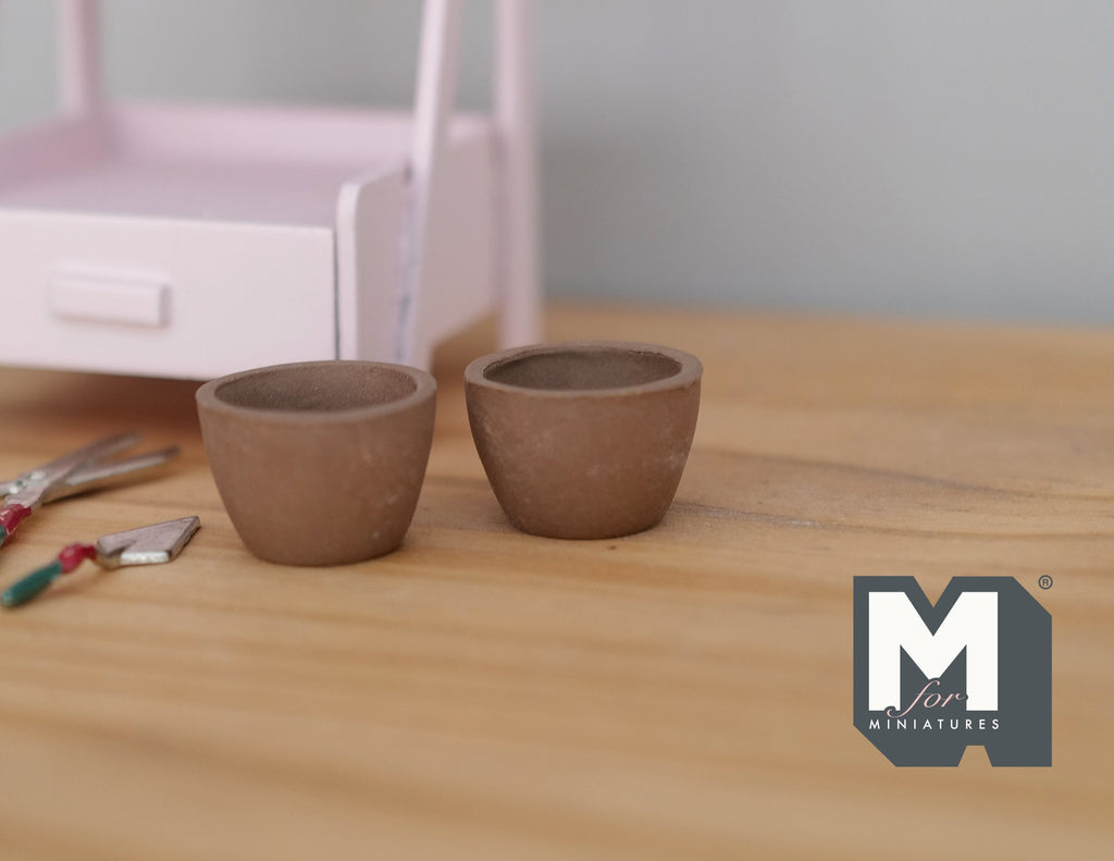 1:12 Dollhouse Miniature Clay Pottery Planter, flower pot set  of 2 - B082