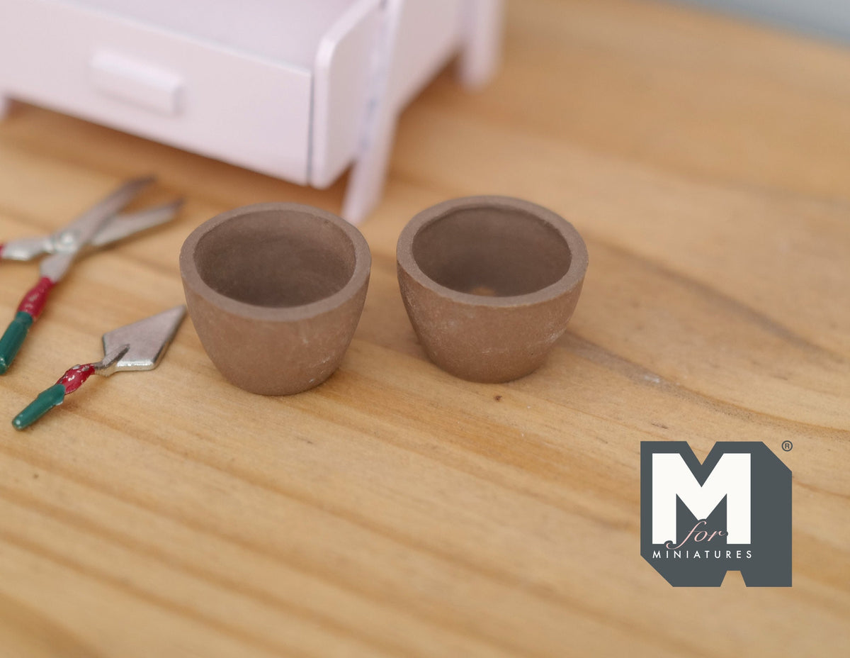 1:12 Dollhouse Miniature Clay Pottery Planter, flower pot set  of 2 - B082