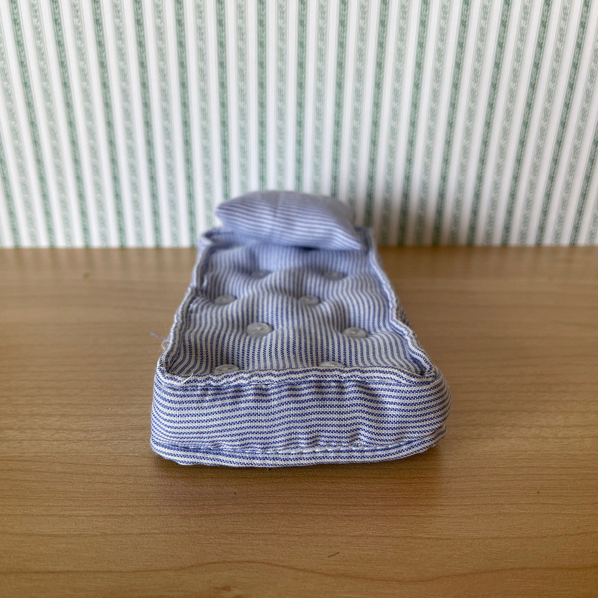 1:12 Scale Miniature Single Mattress with Pillow, Button Tufted, 5-7/16 inch long, DIY Dollhouse Supply (lavender)