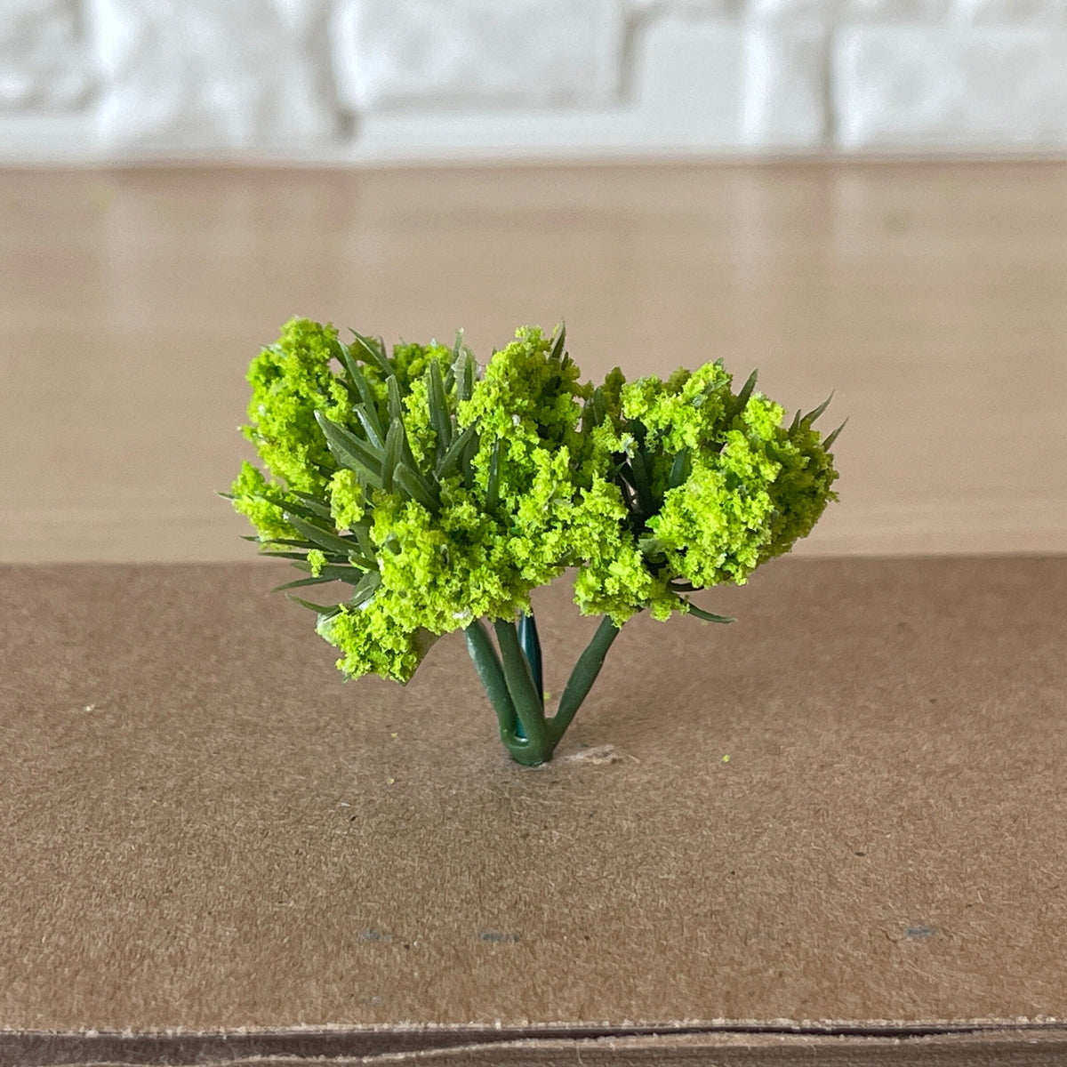 1:12 Scale Miniature Foliage Shrub, Yellow Green Leaves, 1-3/8 inch tall, DIY Dollhouse Supply