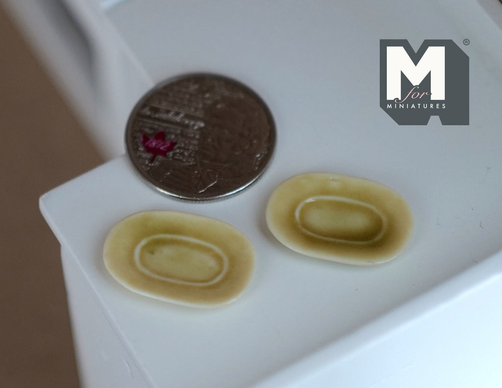 1:12 Dollhouse Supplies Miniature Small Plate set of 2 - A039