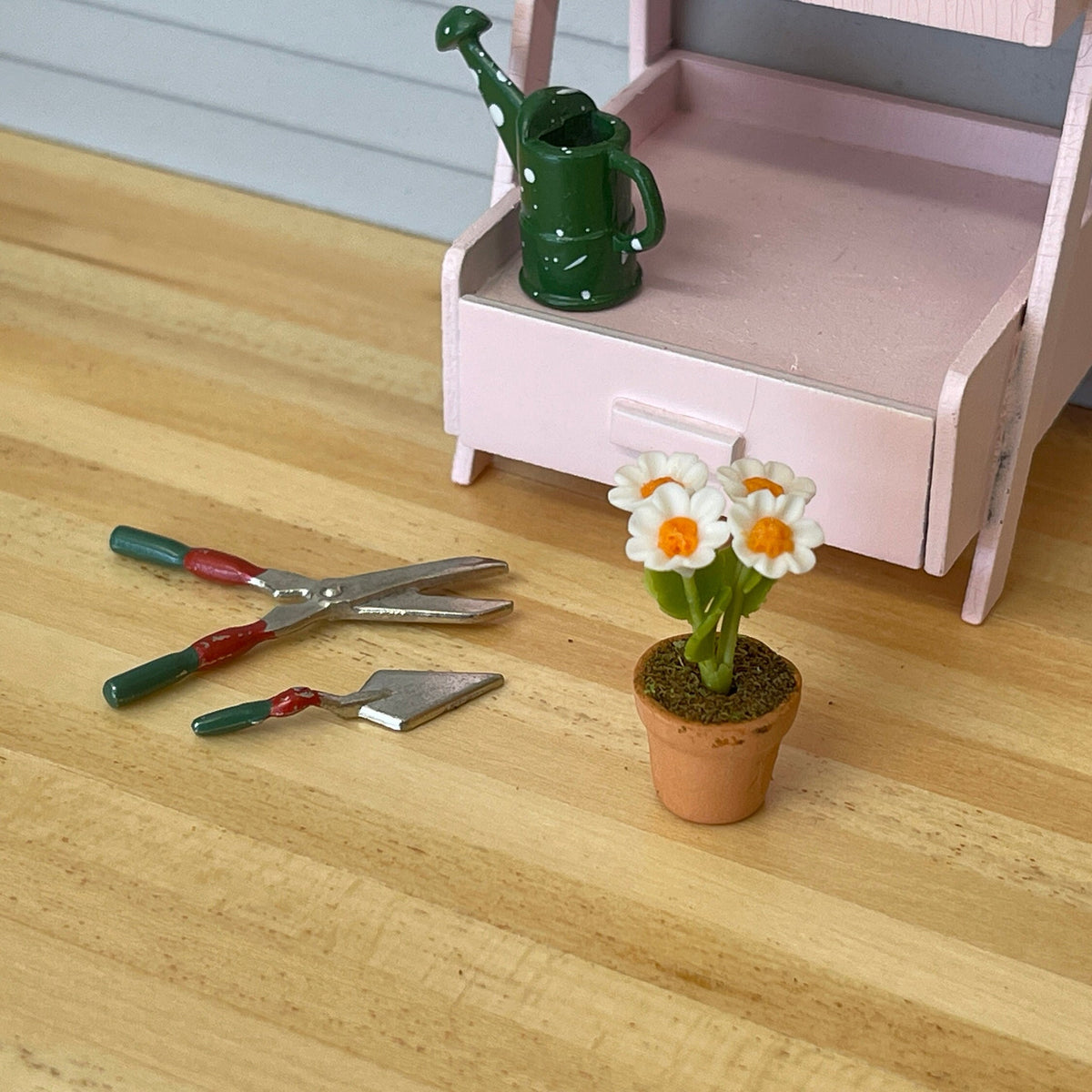 1:12 Miniature Clay Planter Pot , Miniature Potted Flowers , Dollhouse Potted Flowers , Dollhouse Flowers , Miniature Flowers - H032